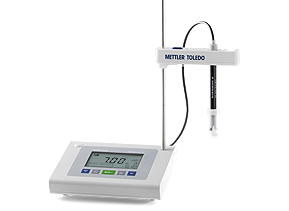 精准测量的信赖之选 梅特勒FE38-Standard电导率仪评测
